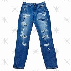 American Eagle Ripped Jeans Size 8 Short Distressed High Rise Boyfriend Straight